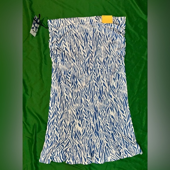 NWT Diane Von Furstenberg x Target Blue Patterned Women's Skirt size Large - Picture 4 of 10